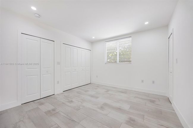 3823 Thomas Ave, House other with 5 bedrooms, 4 bathrooms and null parking in Miami FL | Image 14
