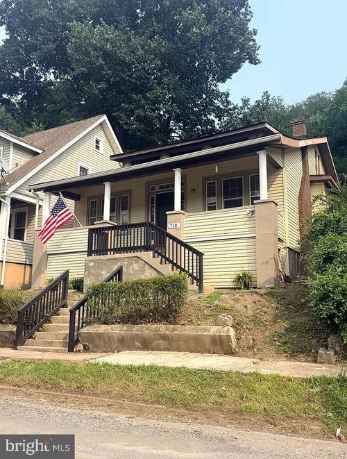 718 Gephart Dr, CUMBERLAND, MD, 21502-2727 | Card Image