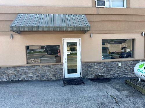 634 Route 52, Beacon, NY, 12508-1250 | Card Image