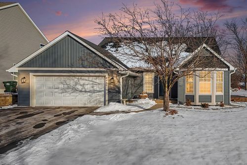 8489 Bryce Ct, Inver Grove Heights, MN, 55076-5142 | Card Image