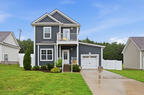 1011 Sycamore Rdg E, Burns, TN, 37029-1418 | Card Image