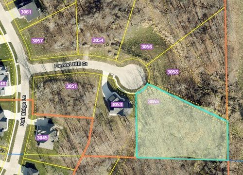 3055 Forrest Hill Ct, Hiawatha, IA, 52233 | Card Image