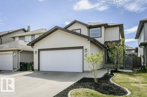 9 Cypress Link, Fort Saskatchewan, AB, T8L0H2 | Card Image