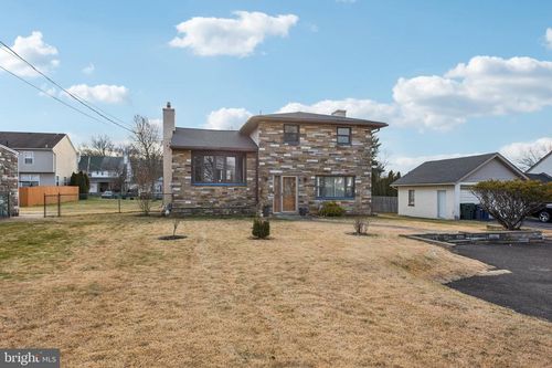 2614 Old Welsh Rd, WILLOW GROVE, PA, 19090-3932 | Card Image