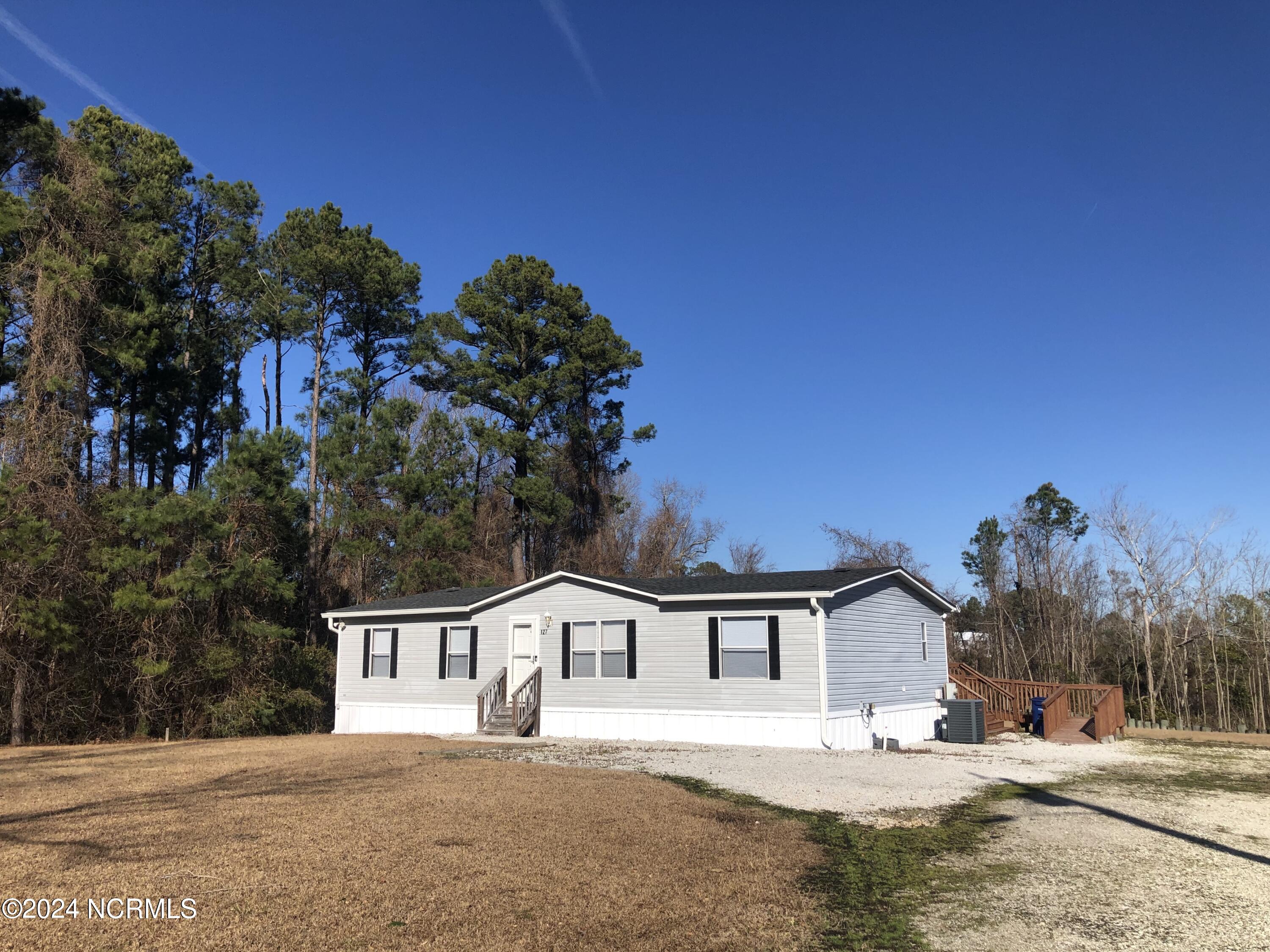 Darden St, Jacksonville, NC 28540