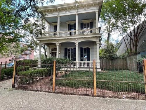 apt-2e-3102 Saint Charles Ave, New Orleans, LA, 70115-4543 | Card Image