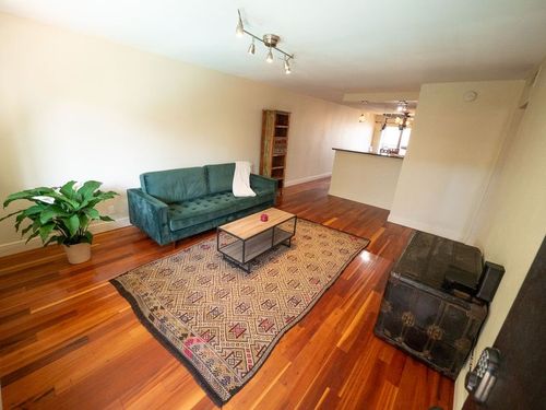 209-2303 E Side Dr, Austin, TX, 78704-5237 | Card Image