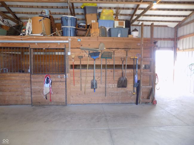 Horse Stalls & Rear Door | Image 20