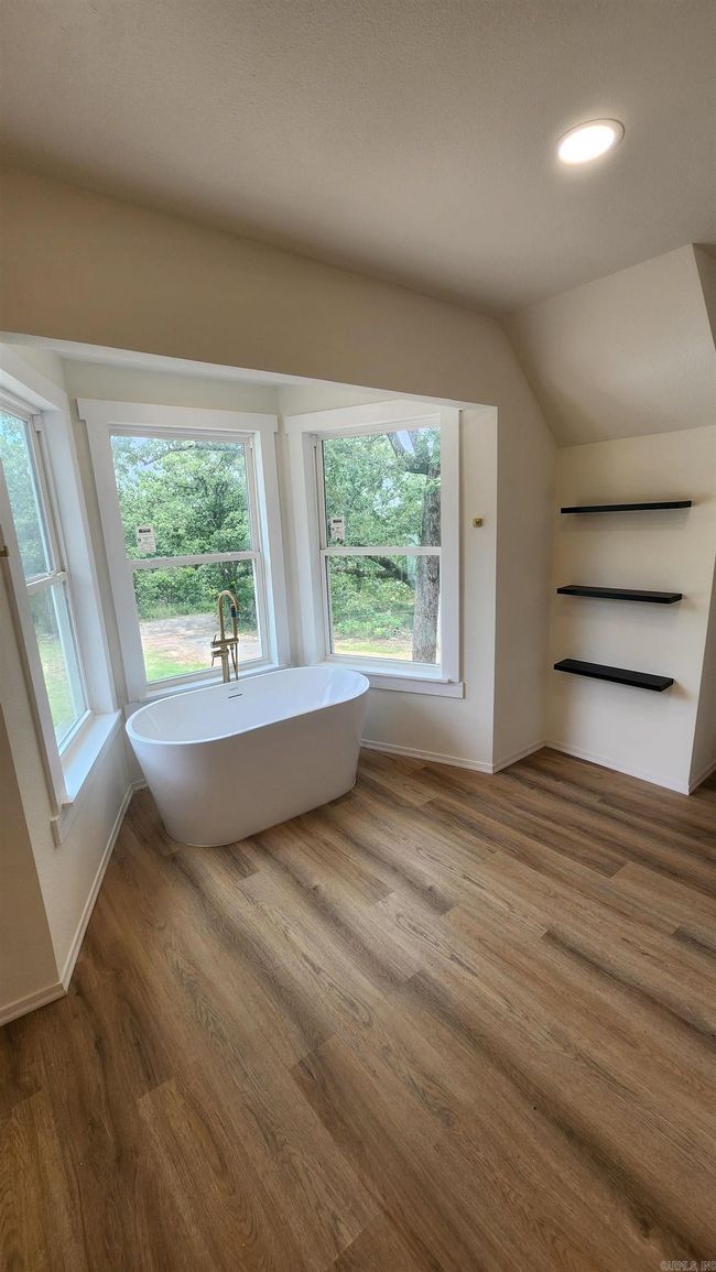 83 Dunn Hill Cir, House other with 5 bedrooms, 3 bathrooms and null parking in Vilonia AR | Image 38
