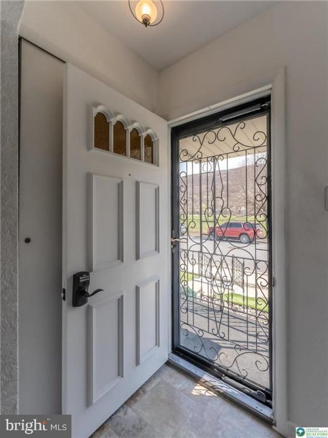 719 Franklin Ave, House other with 3 bedrooms, 2 bathrooms and null parking in Palmerton PA | Image 9