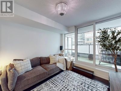 307 - 125 Redpath Ave, Condo with 2 bedrooms, 2 bathrooms and 1 parking in Toronto ON | Image 3