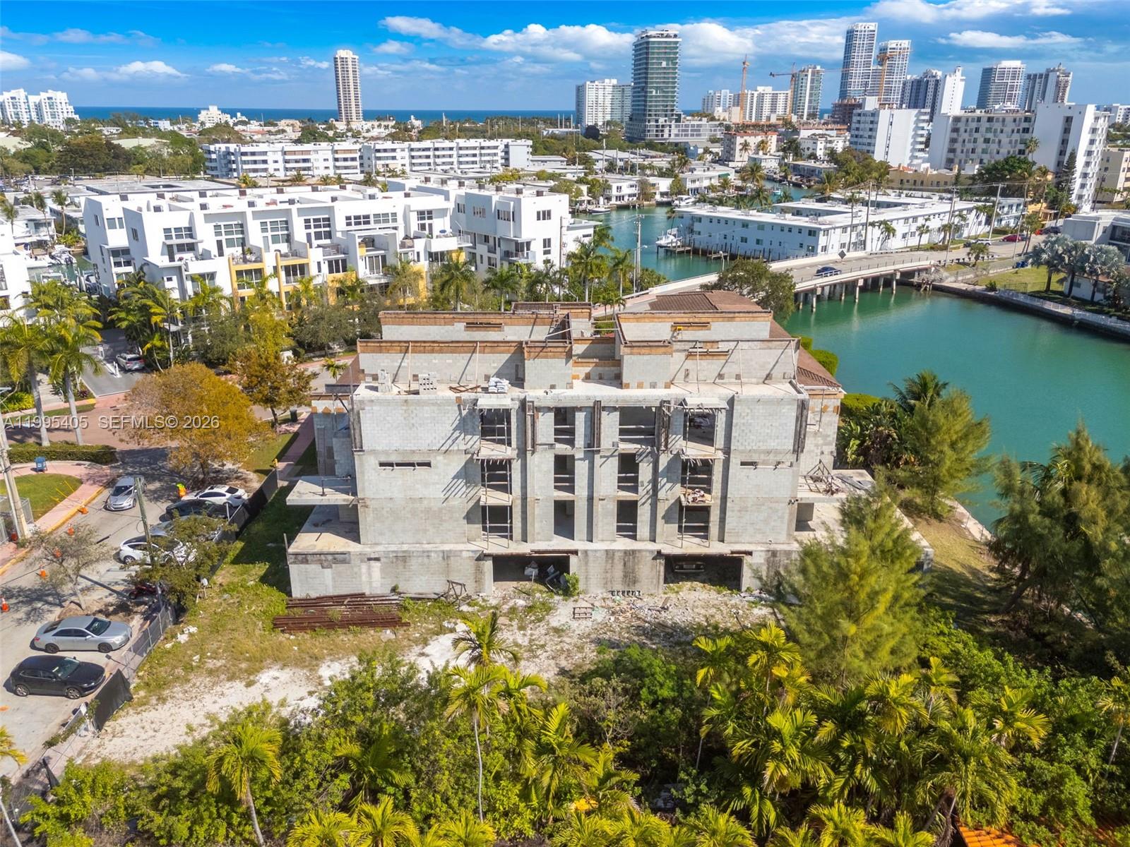Land in Miami Beach