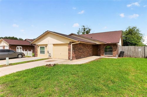 7797 Ne 20th Ct, OCALA, FL, 34479-1475 | Card Image