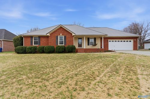 112 Gerald Dr, Hazel Green, AL, 35750-8991 | Card Image