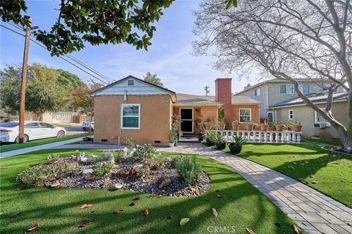 2690 Oregon Ave, Long Beach, CA, 90806-2542 | Card Image