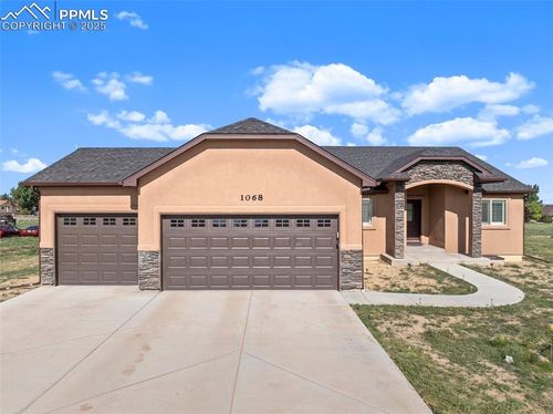 1068 S Los Charros Dr, Pueblo, CO, 81007-6165 | Card Image