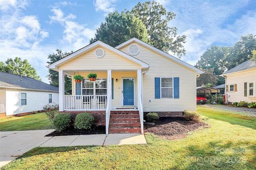 705 Church St, Belmont, NC, 28012-3364 | Card Image