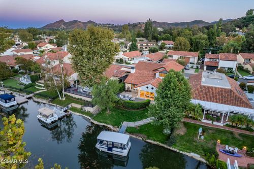 3811 Bowsprit Cir, Westlake Village, CA, 91361 | Card Image