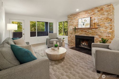 203-17417 Ashworth Ave N, Shoreline, WA, 98133-5462 | Card Image