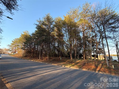 155-3785 Pinecrest Drive Ne, Hickory, NC, 28601 | Card Image