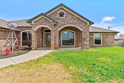 1100 Myrtle Drive, House other with 4 bedrooms, 2 bathrooms and 3 parking in Copperas Cove TX | Image 1