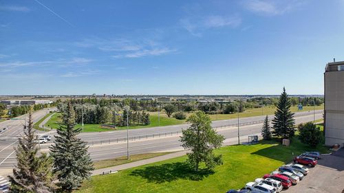 617-5 Berkeley Pl W, Lethbridge, AB, T1K5M9 | Card Image