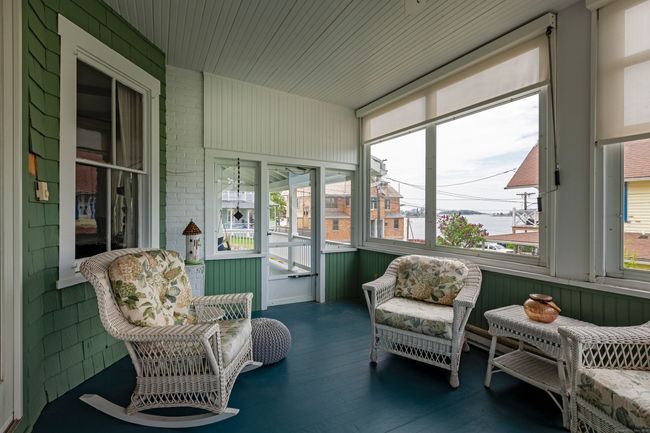 18 Prospect Hill Rd, House other with 6 bedrooms, 2 bathrooms and 1 parking in Branford CT | Image 17