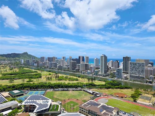 ph4-581 Kamoku St, Honolulu, HI, 96826-5250 | Card Image