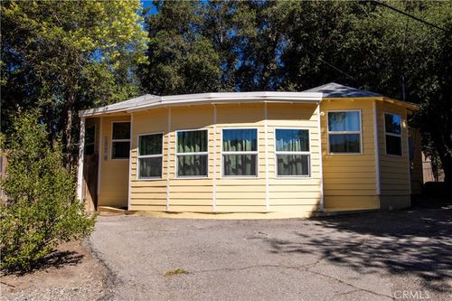 18670 Cryer Dr, Banning, CA, 92220 | Card Image