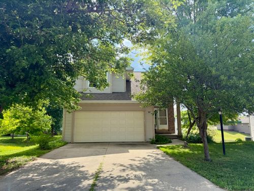 580 Avalon Pl, Coralville, IA, 52241-3451 | Card Image