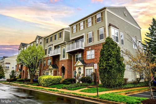 301-1809 Kenwood Ave, ALEXANDRIA, VA, 22302-2658 | Card Image