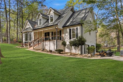428 Deer Creek Trl, Hoschton, GA, 30548-2121 | Card Image