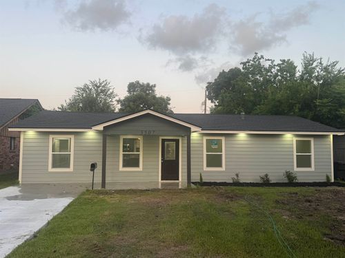 3507 Avenue A, Nederland, TX, 77627-7229 | Card Image