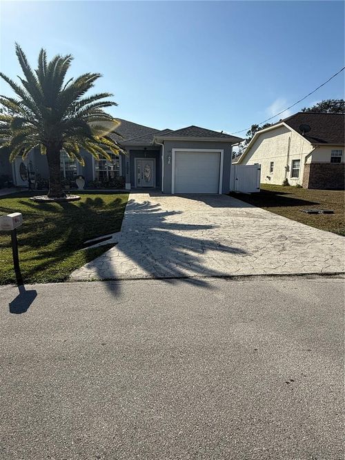 4 Wood Amber Ln, Palm Coast, FL, 32164-7960 | Card Image