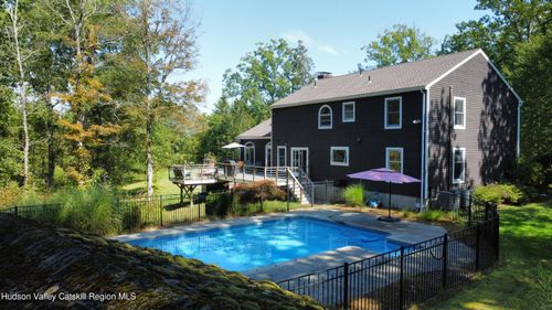 40 Kleine Kill Dr, New Paltz, NY, 12561-2914 | Card Image