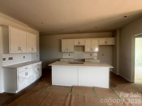 207 Rodeo Drive, Shelby, NC, 28150 | Card Image