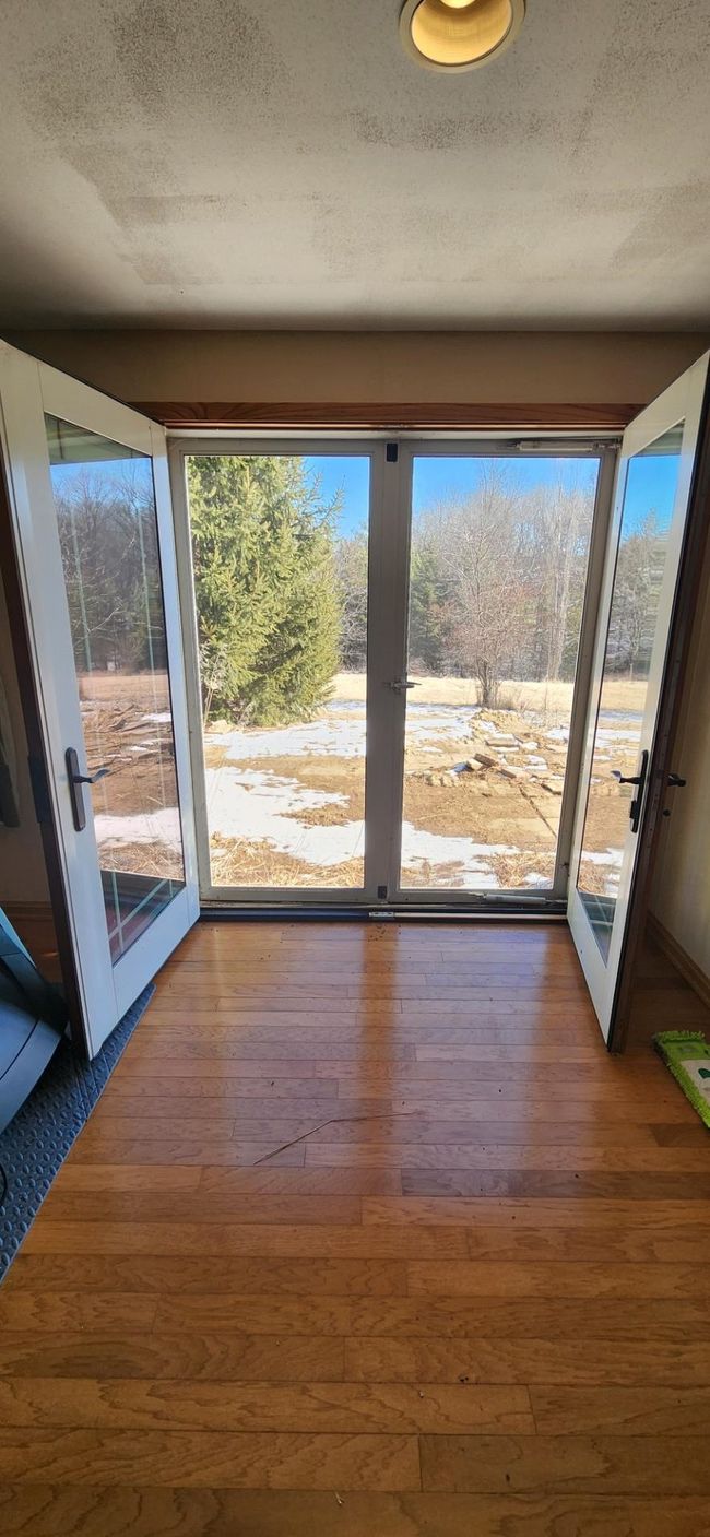 W9271 Highway 39, House other with 4 bedrooms, 3 bathrooms and null parking in York WI | Image 19