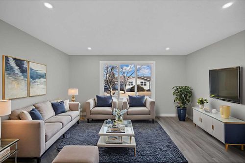 4351 38 St Ne, Calgary, AB, T1Y5X6 | Card Image