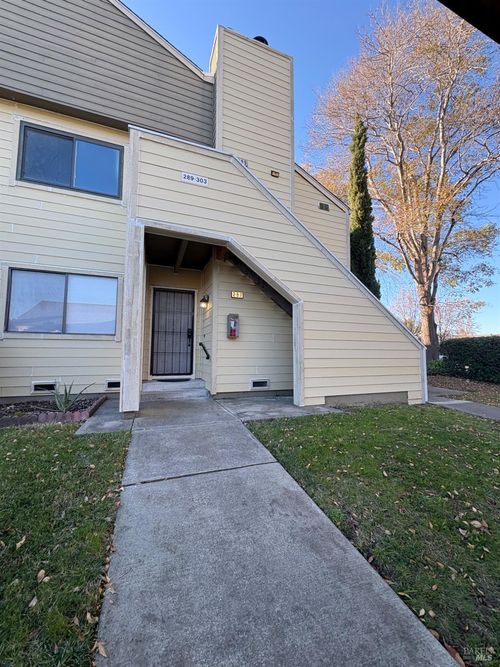 297 Enterprise Drive, Rohnert Park, CA, 94928 | Card Image