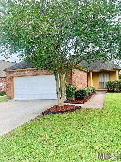 683 Fall Creek Dr, House other with 3 bedrooms, 2 bathrooms and null parking in Baton Rouge LA | Image 2