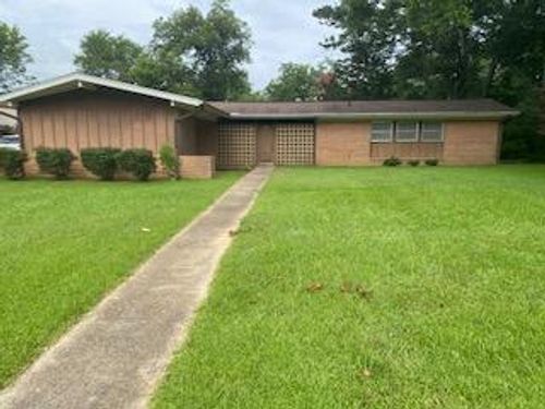 552 S Jackson St., Houston, MS, 38851 | Card Image