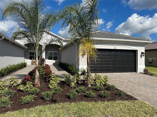 4950 Sienna Isles Ave, WIMAUMA, FL, 33598-4182 | Card Image