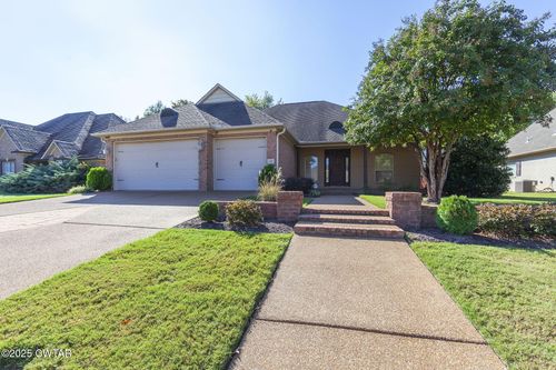 18 Cedar Crest Cv, Jackson, TN, 38305-8033 | Card Image