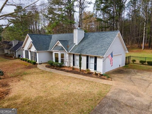 90 Jeb Stuart Dr, Newnan, GA, 30265-2114 | Card Image