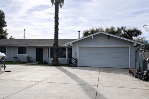 46300 Oonay Nation Rd, Coarsegold, CA, 93614-9773 | Card Image