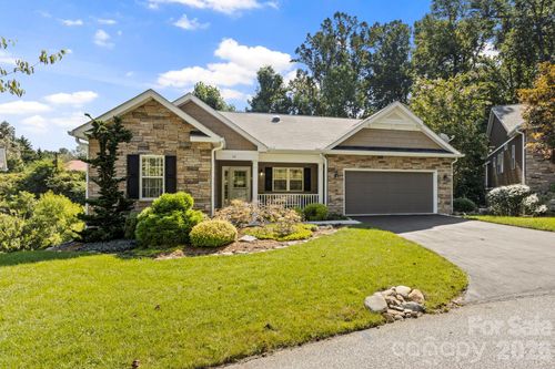 59 Old Pasture Way, Hendersonville, NC, 28739-3132 | Card Image