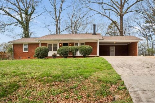 33 Skyline Dr Se, Cartersville, GA, 30120-7829 | Card Image