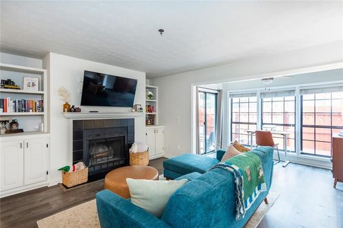 63-4552 Vinings Central Trce Se, Atlanta, GA, 30339-6795 | Card Image