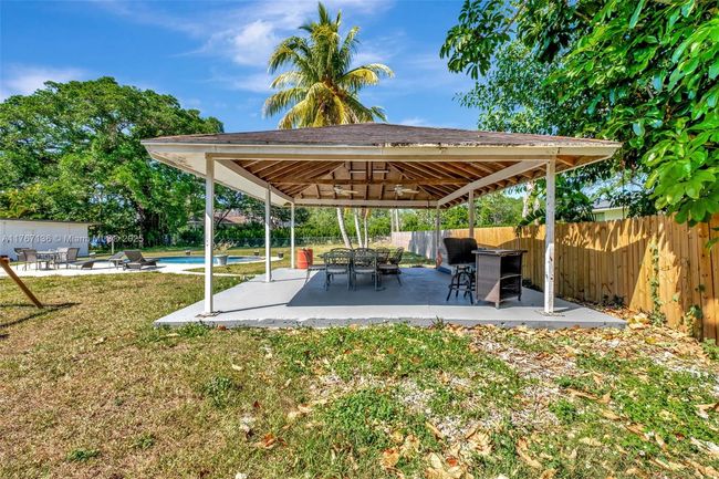 6835 Sw 112 Th St, House other with 4 bedrooms, 3 bathrooms and null parking in Pinecrest FL | Image 30