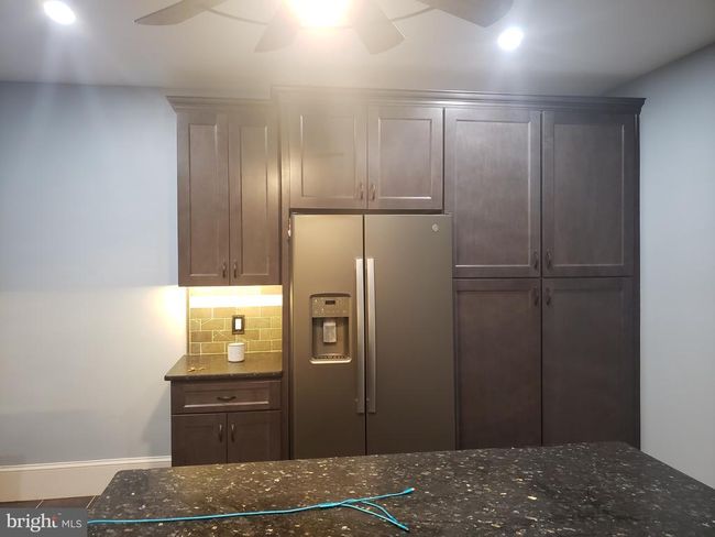 335 W Walnut St, Townhouse with 5 bedrooms, 2 bathrooms and null parking in Kutztown PA | Image 7